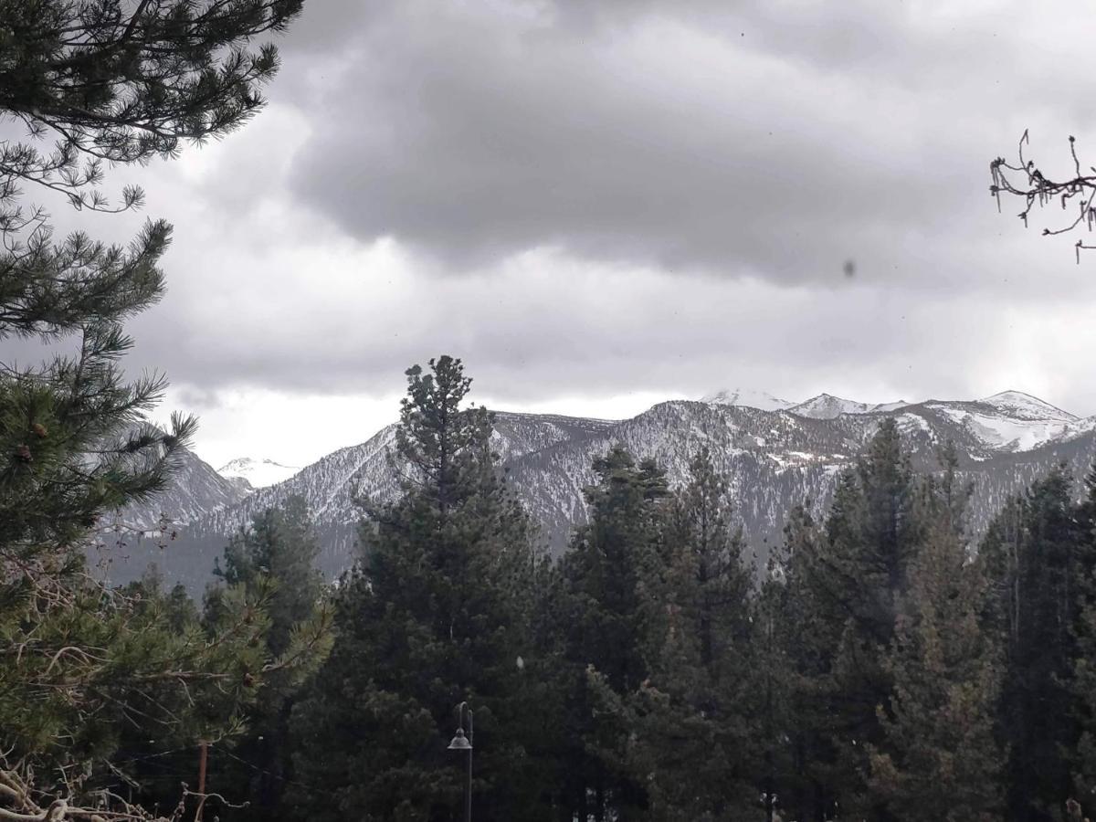 Ventura Grand Inn Mammoth Lakes Eksteriør bilde